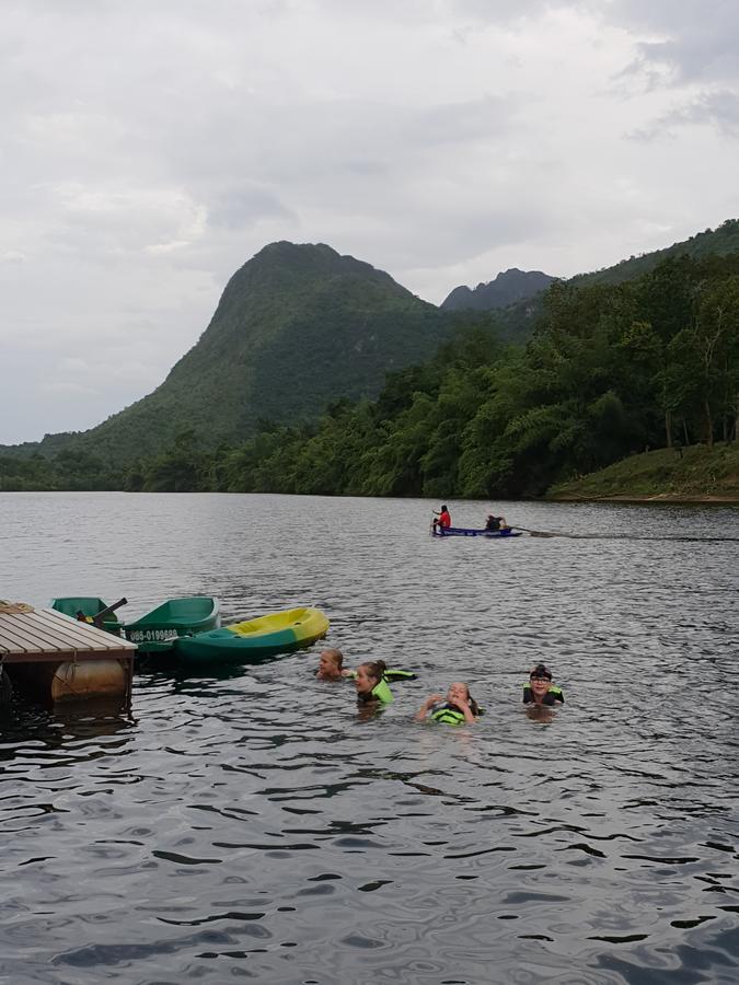 فندق Baan Krupong Ban Tha Thong Mon المظهر الخارجي الصورة